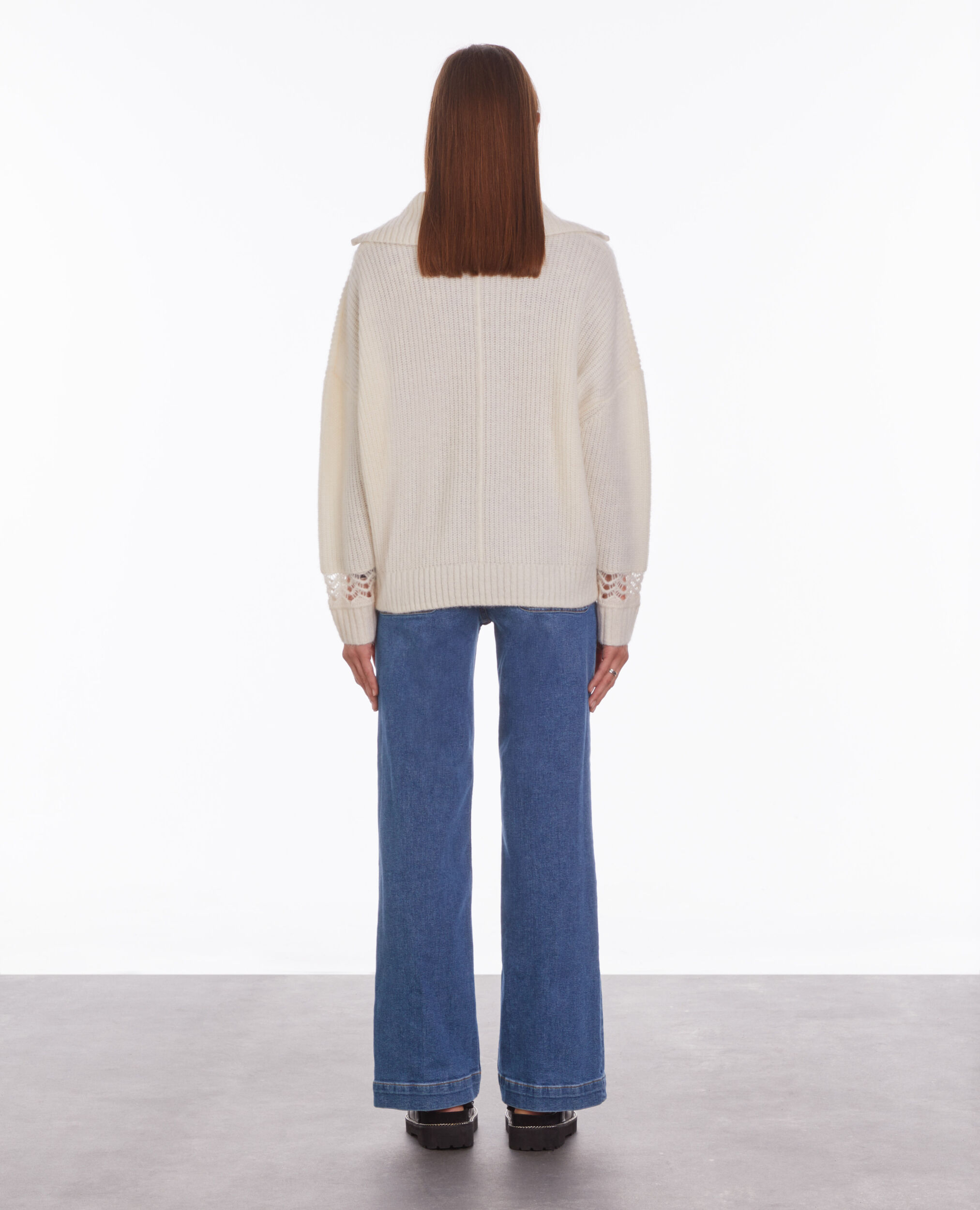 Pull écru en laine mélangée