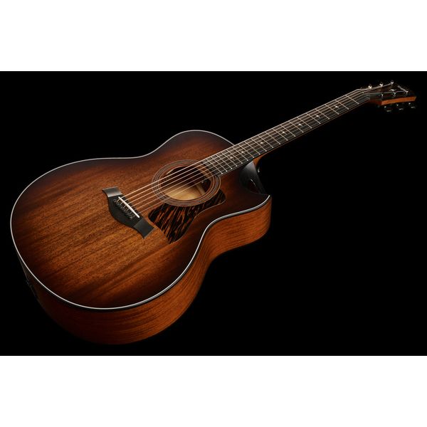 Taylor 326ce