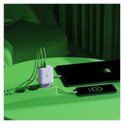 Swift - Chargeur USB-A et USB-C PD 30W Xmoove XMVC109