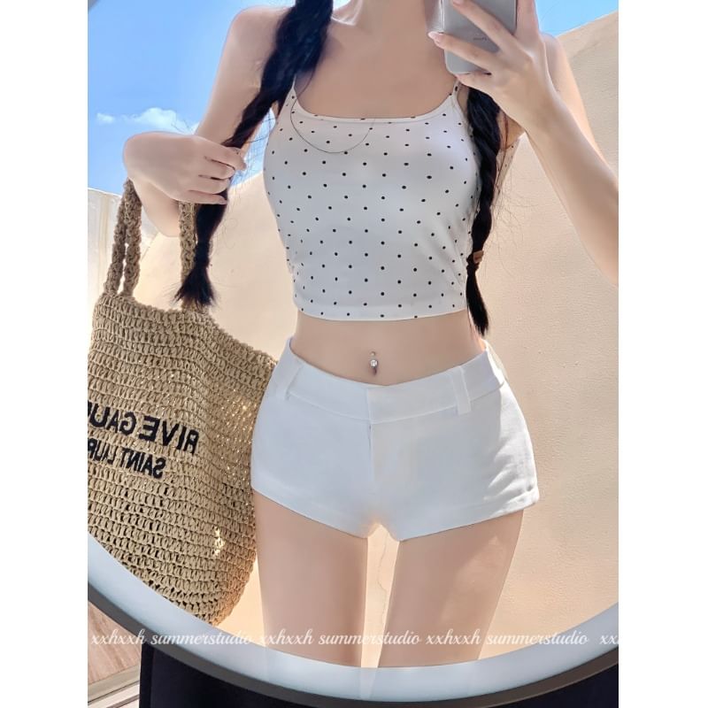 Flowerisque - Mid Rise Effen Shorts