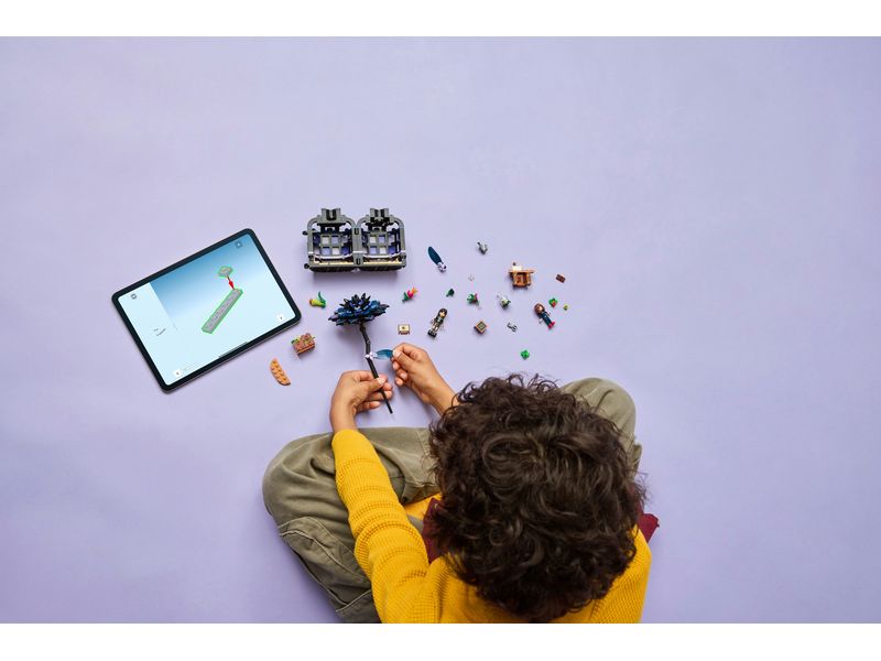 LEGO® Wednesday Schwarze Dahlie 76784 Bauspielzeug und elegantes Ausstellungsstück für Botanik- und Designfans
