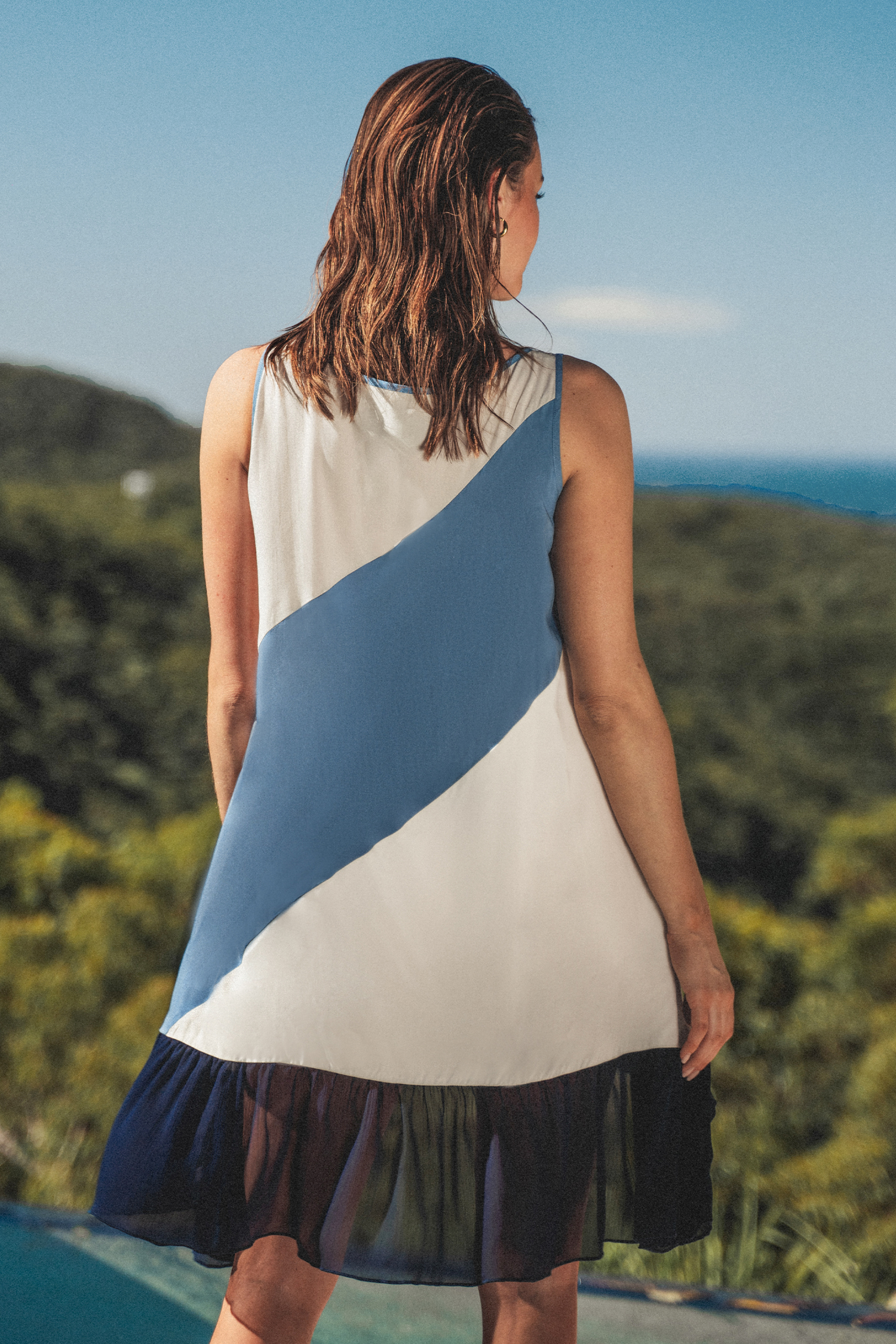 Robe cover up asymétrique à bloc de couleur