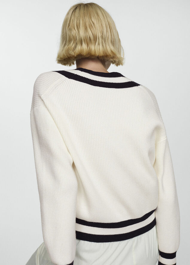 MANGO Contrasting V-neck sweater Light beige