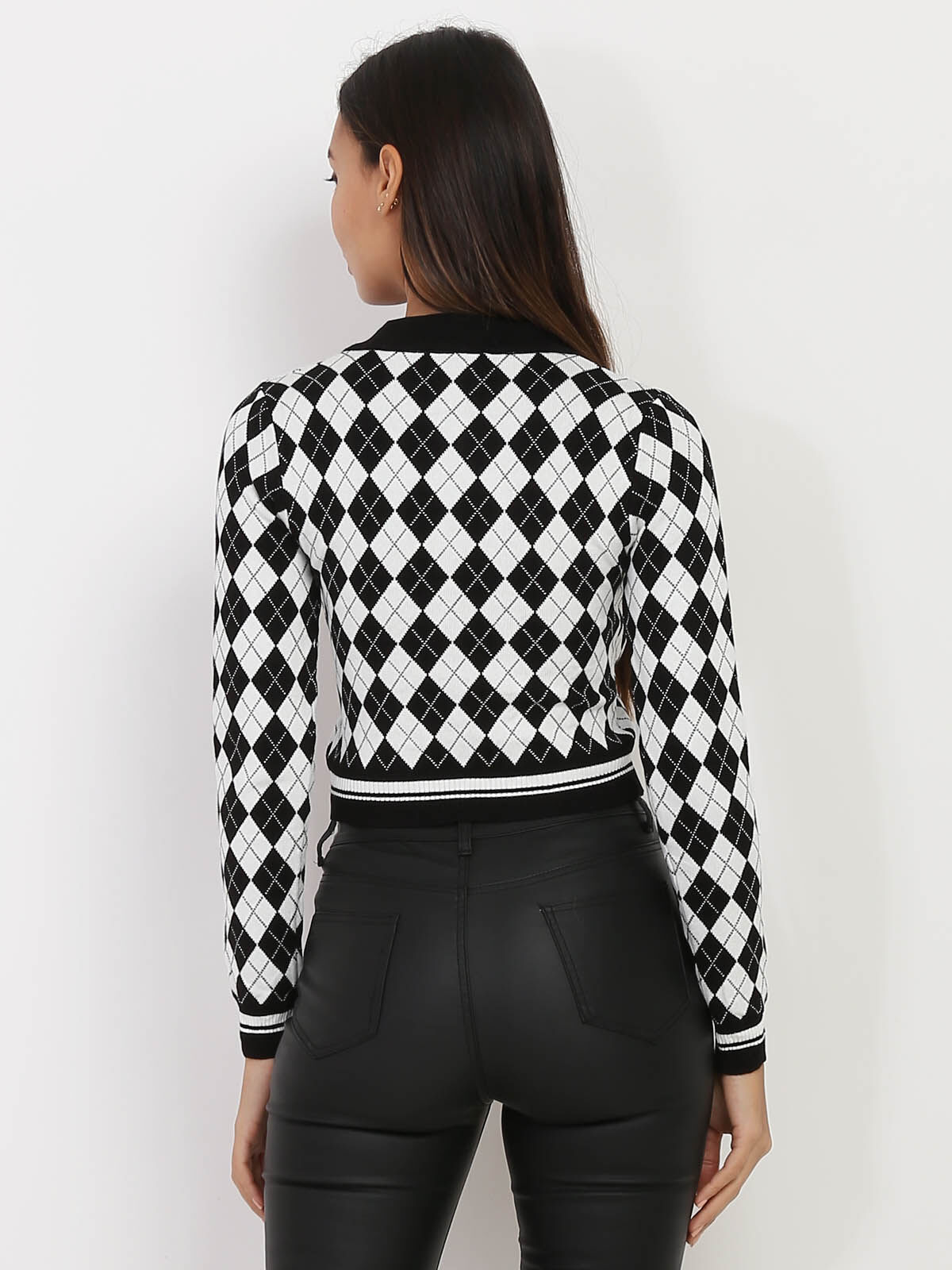 Pull à col Polo en motif losanges- Noir et Blanc