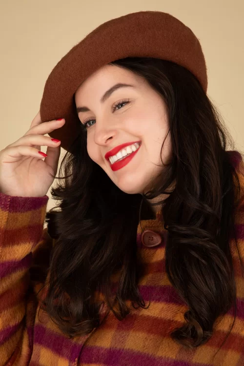 Banned Retro Claire Hat in kaneel