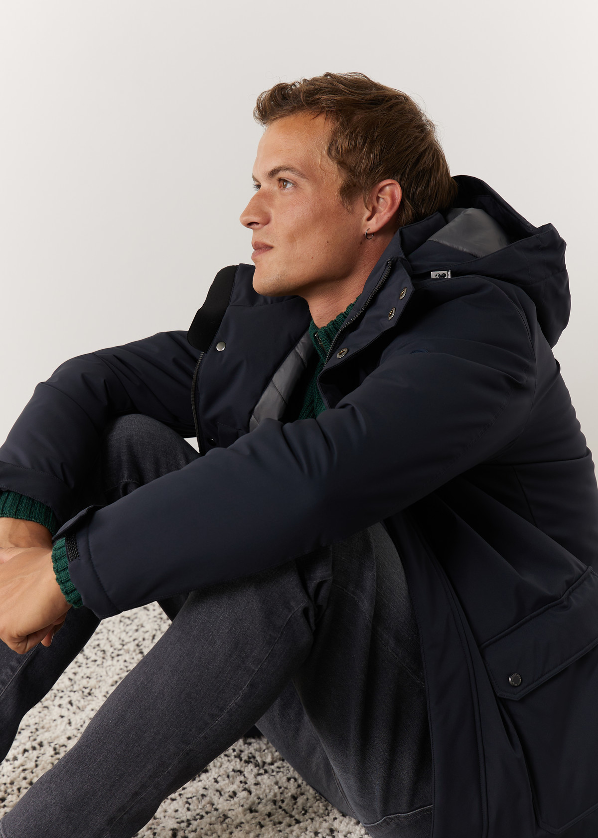 Parka unie bleu marine à capuche amovible