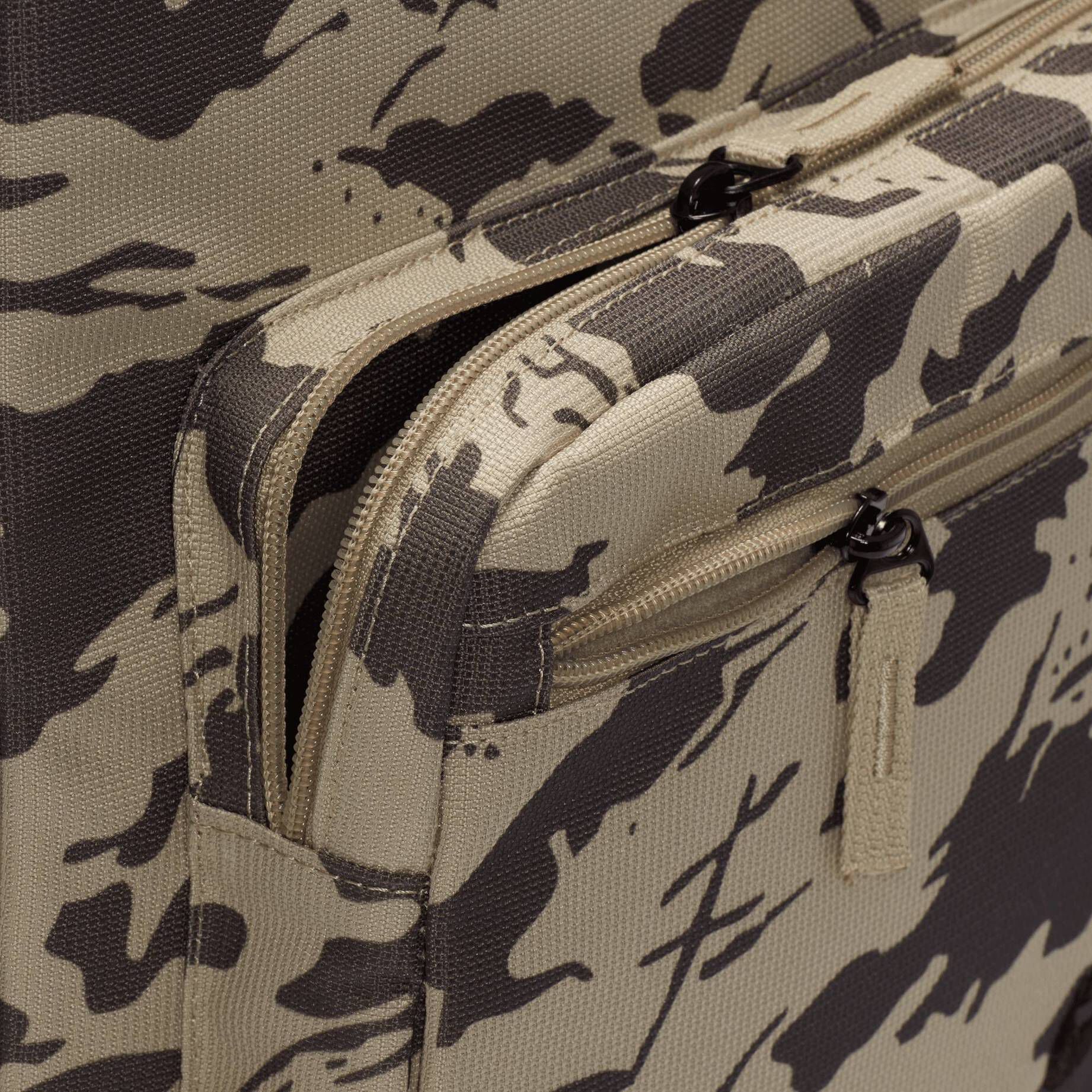 Nike| Rucksack HERITAGE EUGENE BACKPACK CAMO