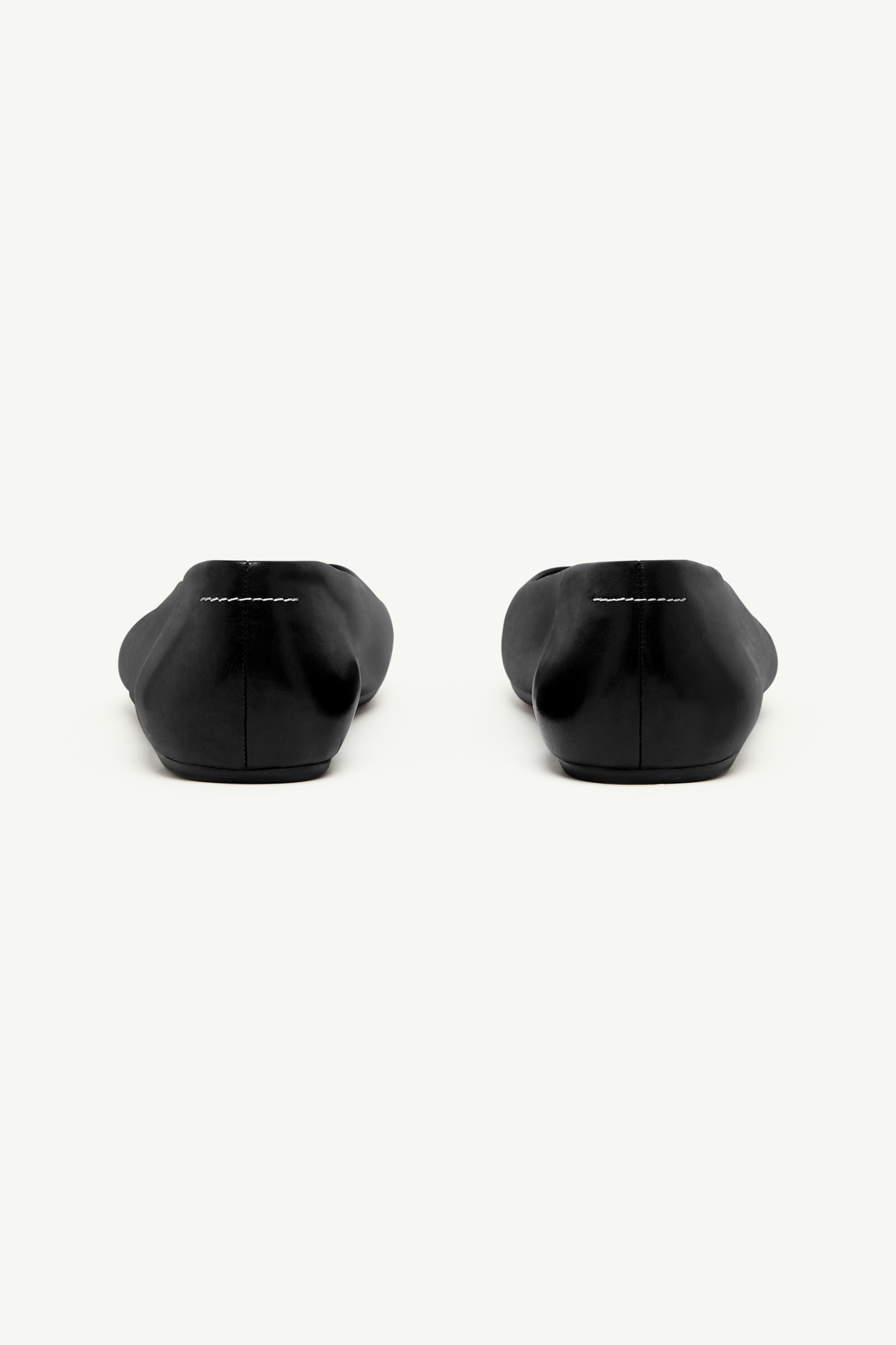 Ballerines en cuir Stitch-out Noir