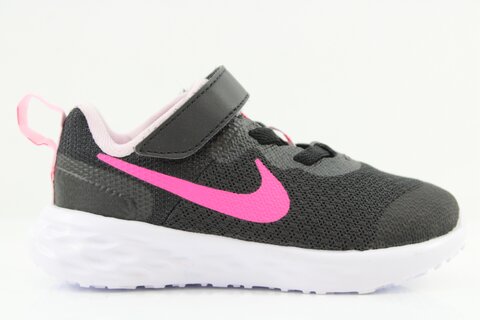 Nike Sneaker