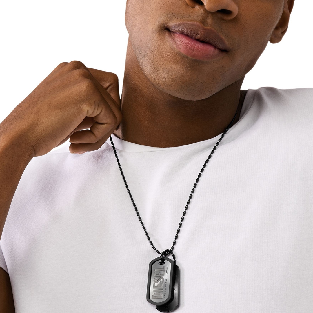 Diesel Halskette Dog-Tag Font Schwarz