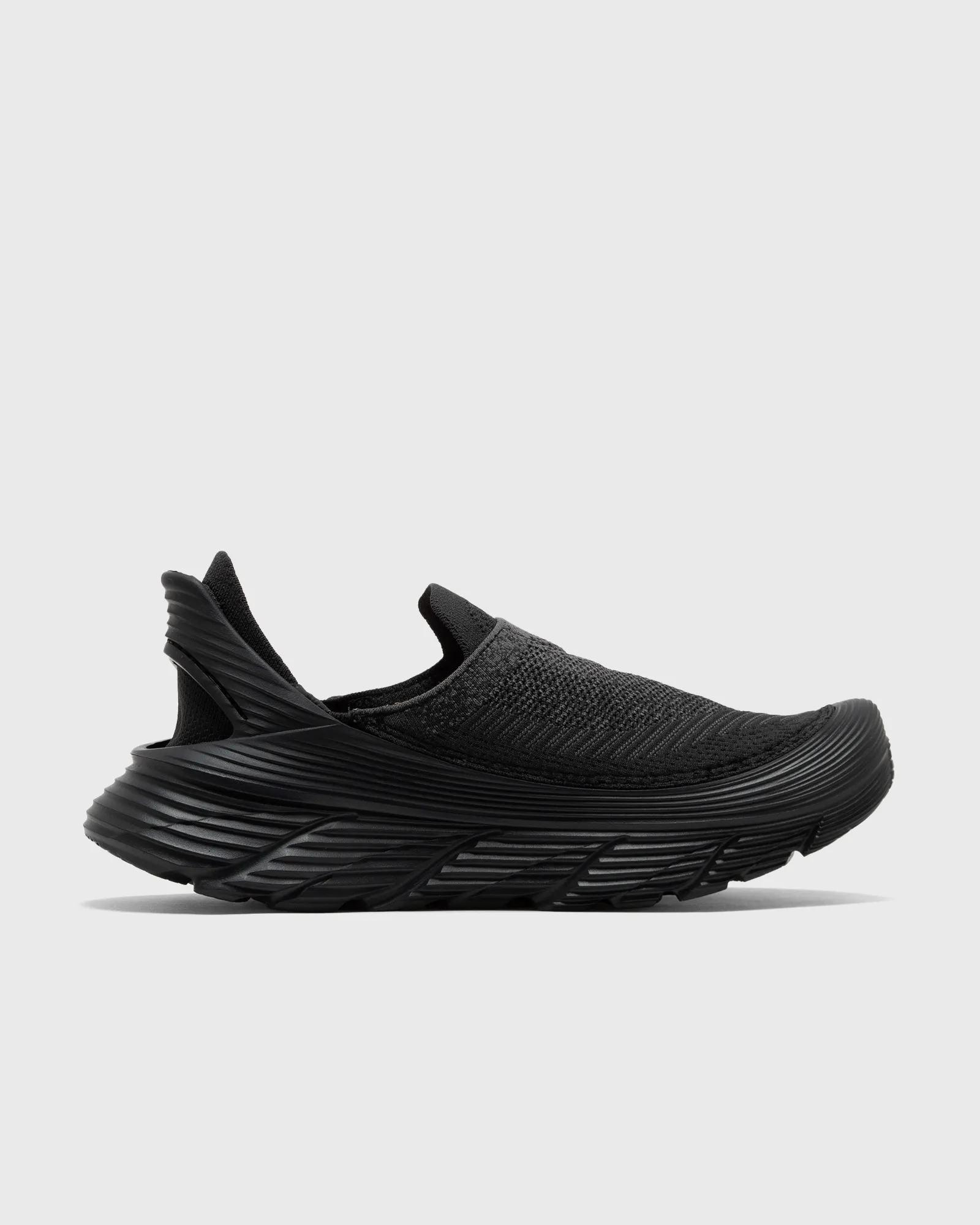 Hoka One One Restore TC