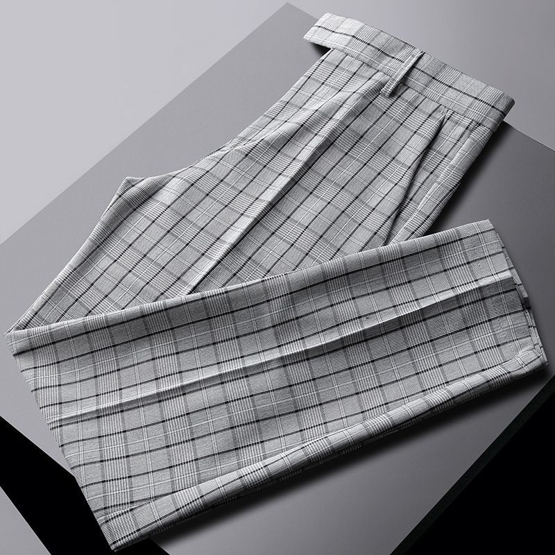 Andrei - Geruite rechte broek met cropped pijpen