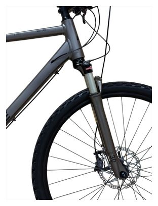 Produit reconditionné . Cube Nature SL XT 2022 . Vélo trekking . Cube . très bon état