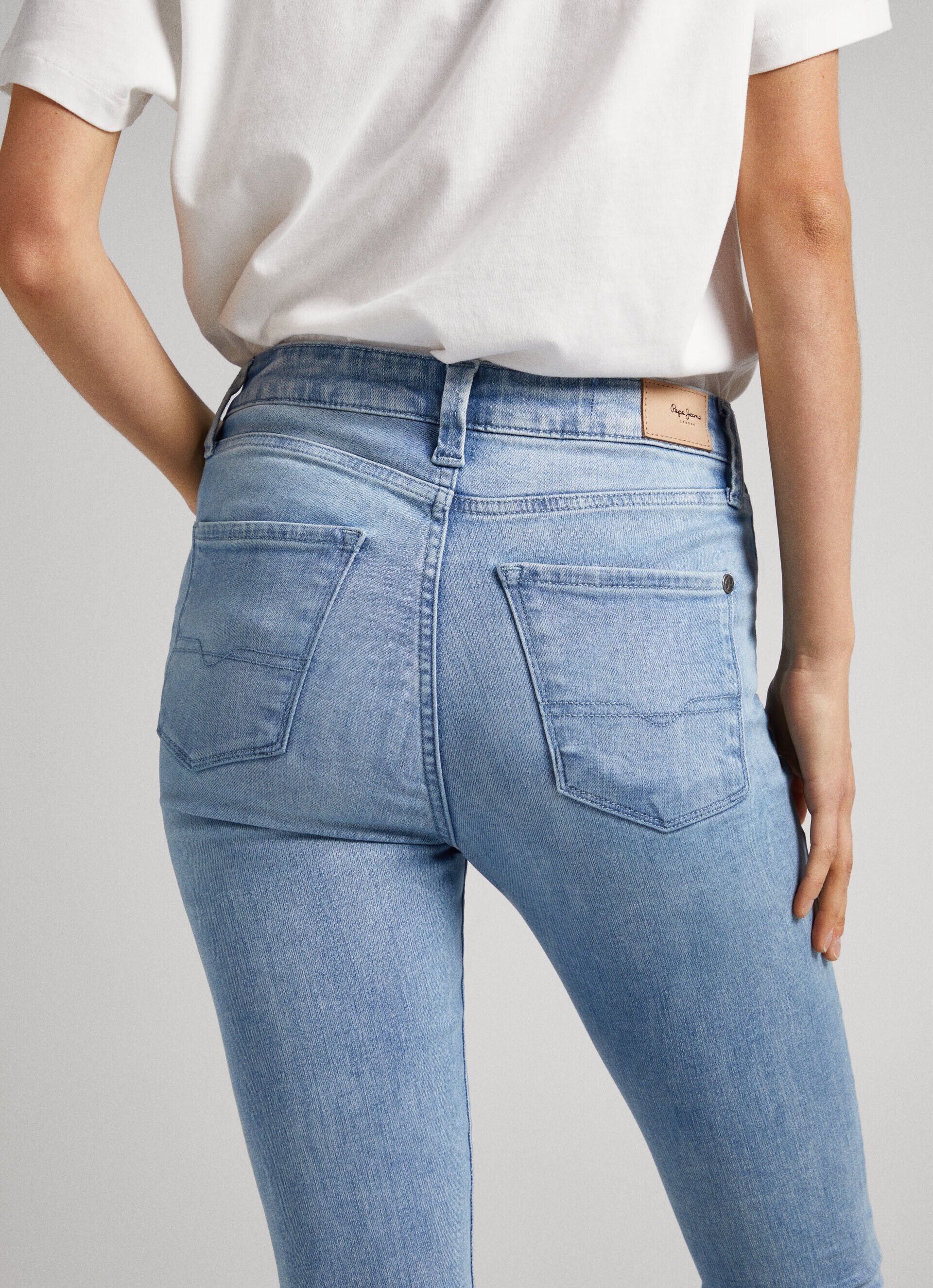 Calça jeans skinny de cintura alta estilo regent fit - jeans