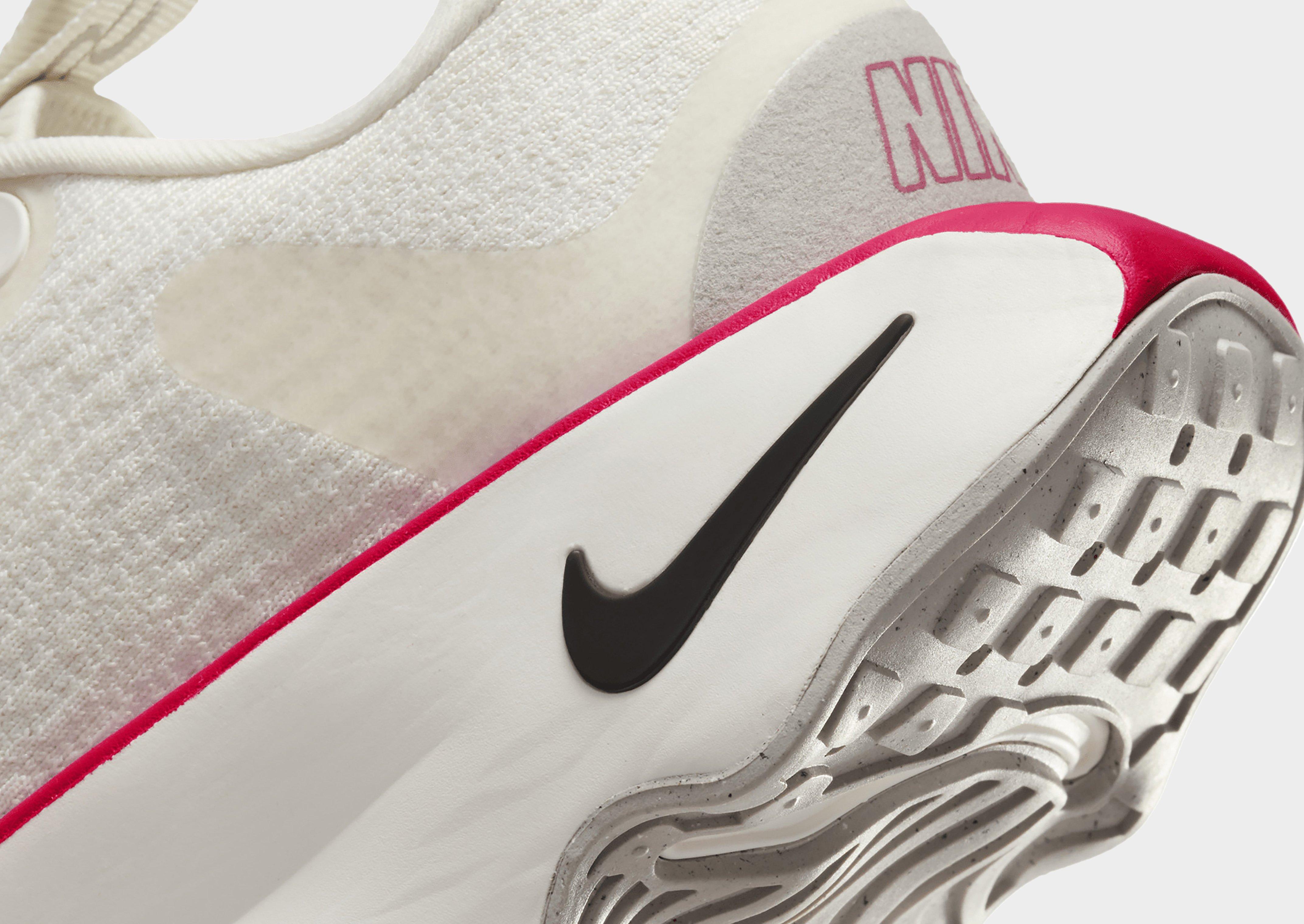 Nike Motiva Women's