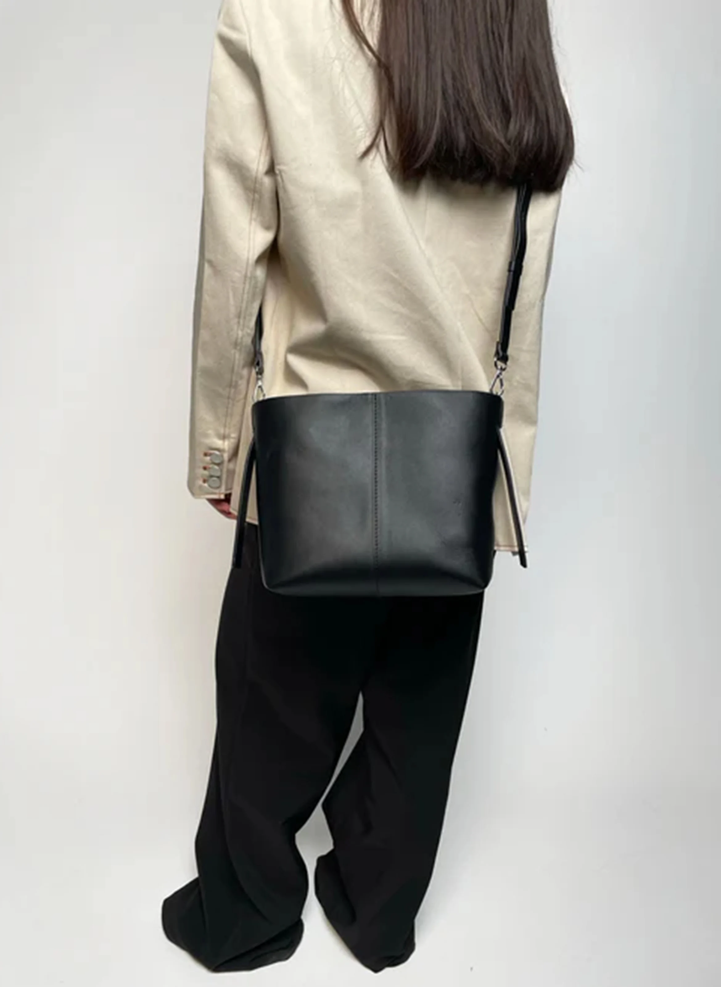 FRAYA - Sac porté épaule en cuir | Noir