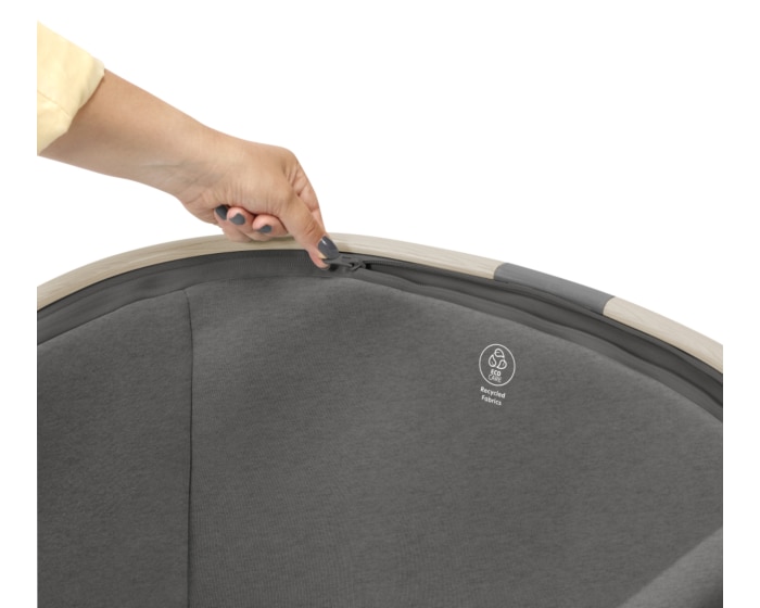 Iora Beistellbettchen 0 - 6 M   0 - 9 kg    Besonders bequeme Matratze |    Großer Aufbewahrungskorb |    Einfaches Schieben, damit es perfekt passt |    Einfach zusammenzuklappen und mitzunehmen  |