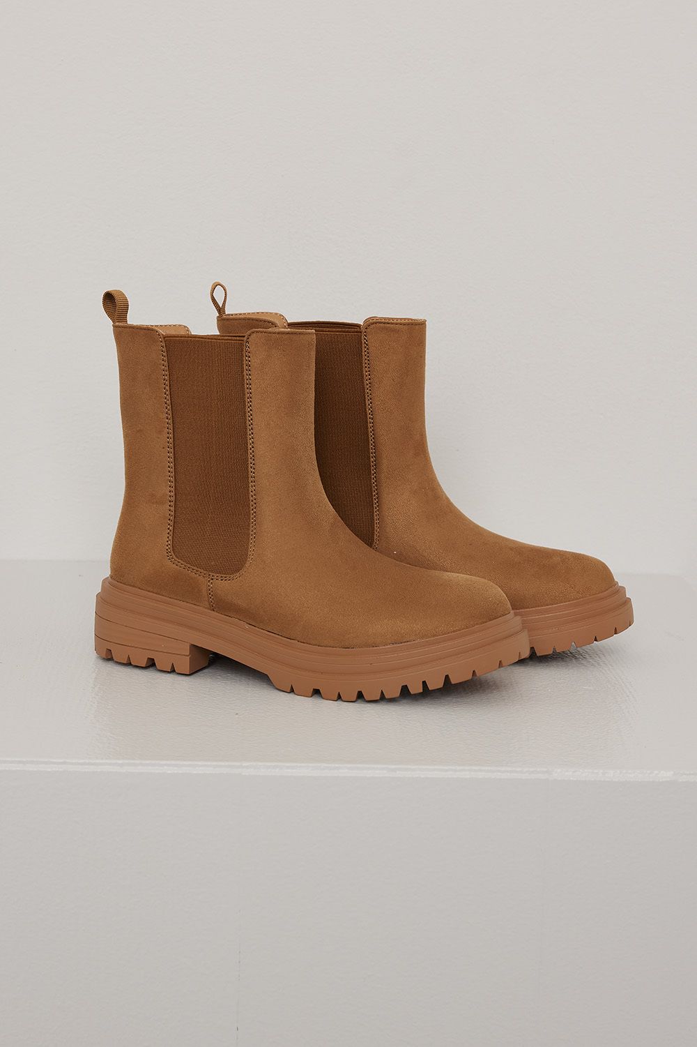 Chelseaboot Carina