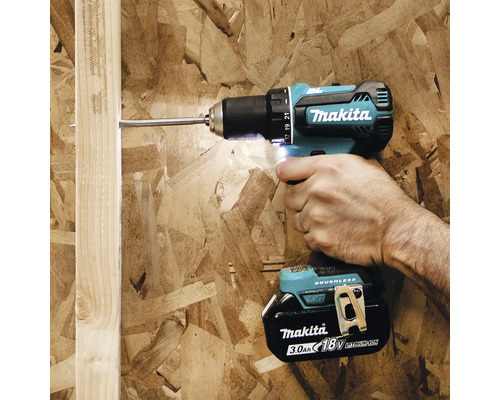 Makita 18V DDF485RTJ accuboormachine inclusief 2 accu's (5,0Ah) en lader