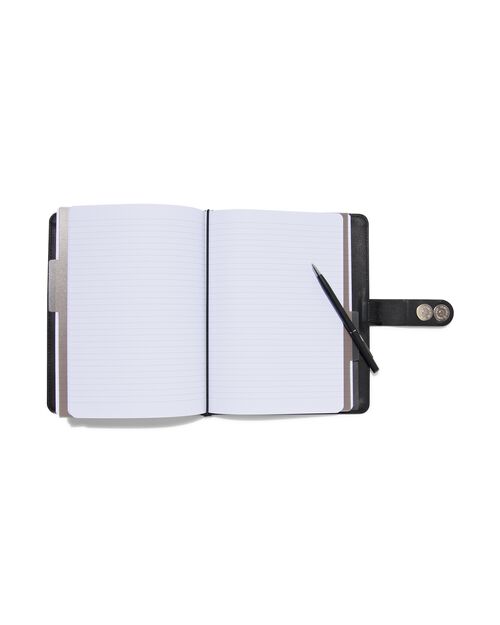 carnet rechargeable noir A5 rempli avec des lignes