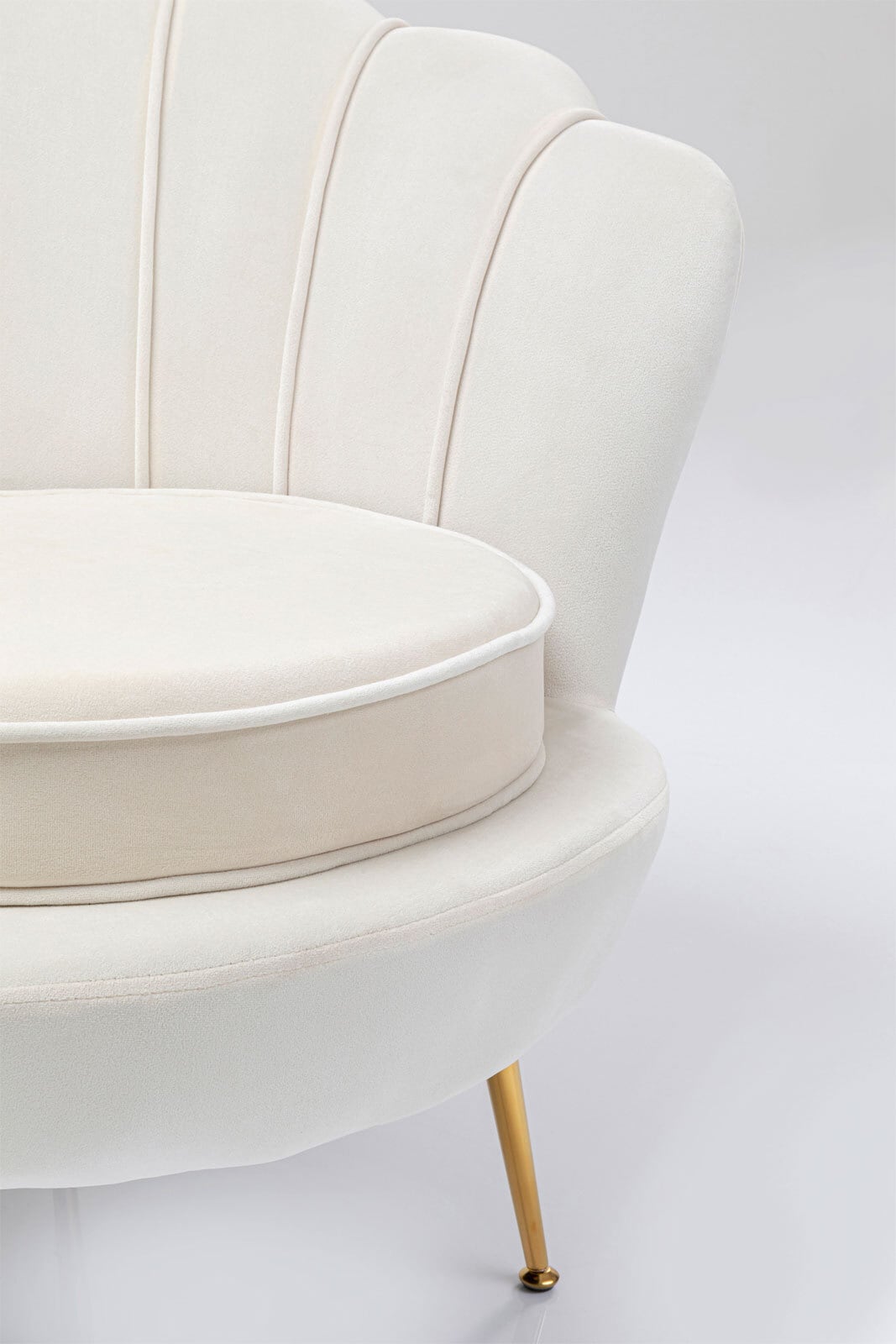 KARE DESIGN Cocktailsessel WATER LILY cremeweiß