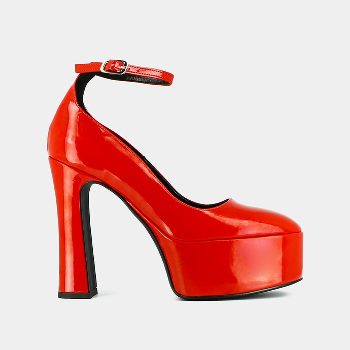 Babies à talons  en matière rouge vegan