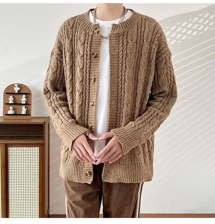 Nikoflin - Effen cardigan met ronde hals en kabelmotief