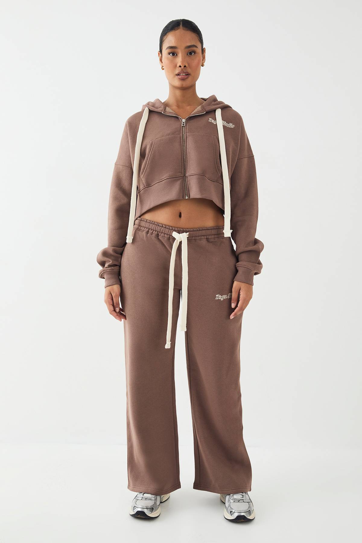 Jogging DSGN Studio Taille Moyenne Jambe Droite avec Cordon Contrastant