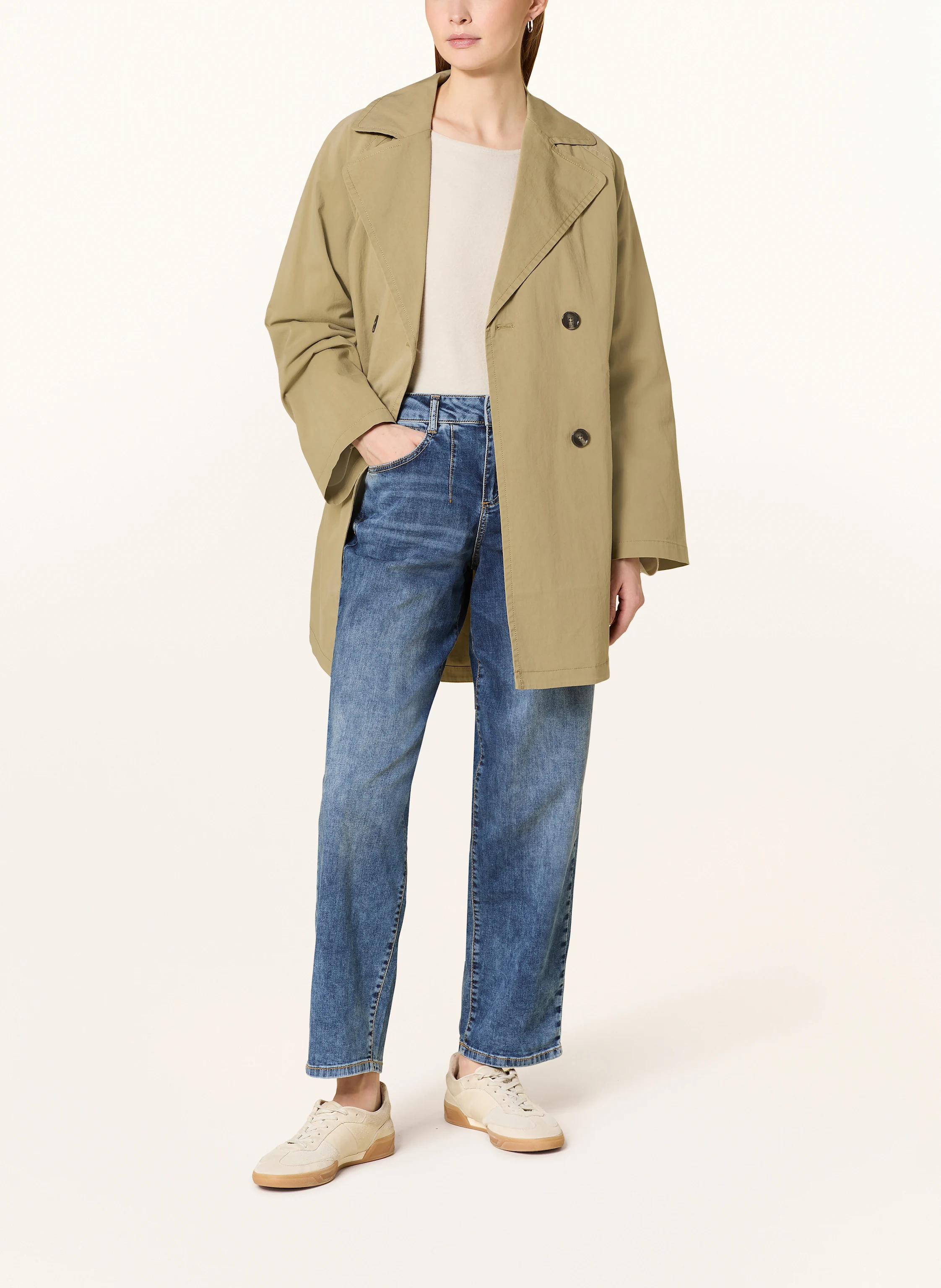 CARTOON Mom Jeans