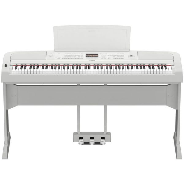 Yamaha DGX-670 WH Set