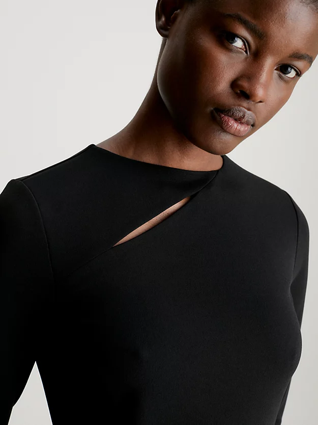 Vestido justo ao corpo em crepe scuba