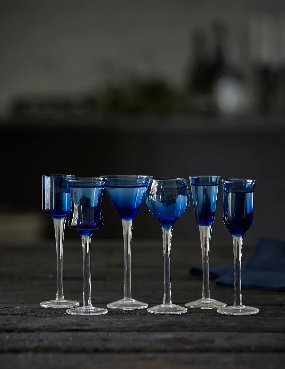 Lyngby Glas  Snapseglas på fod, blå - 6 stk.