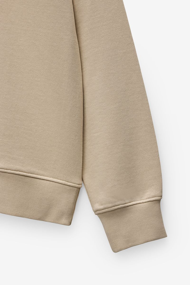 SWEATSHIRT DECOTE REDONDO COM APLICAÇÃO