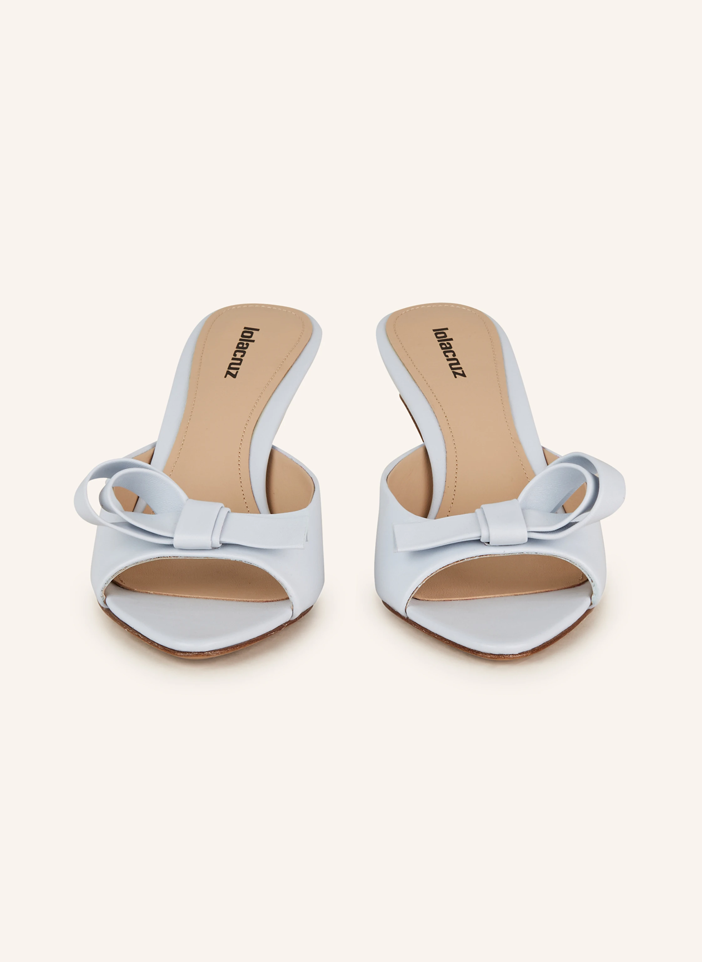 Lola Cruz Mules