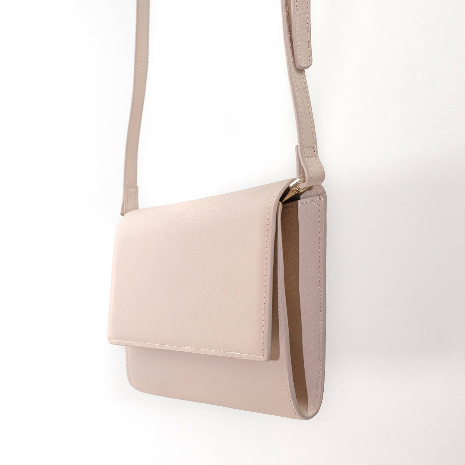 Abrazi leren clutch Jackie nude