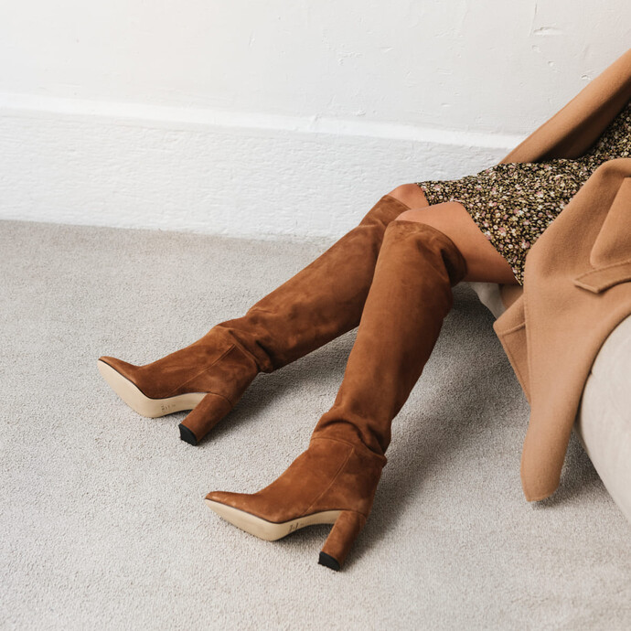Cuissardes à talons  en velours marron