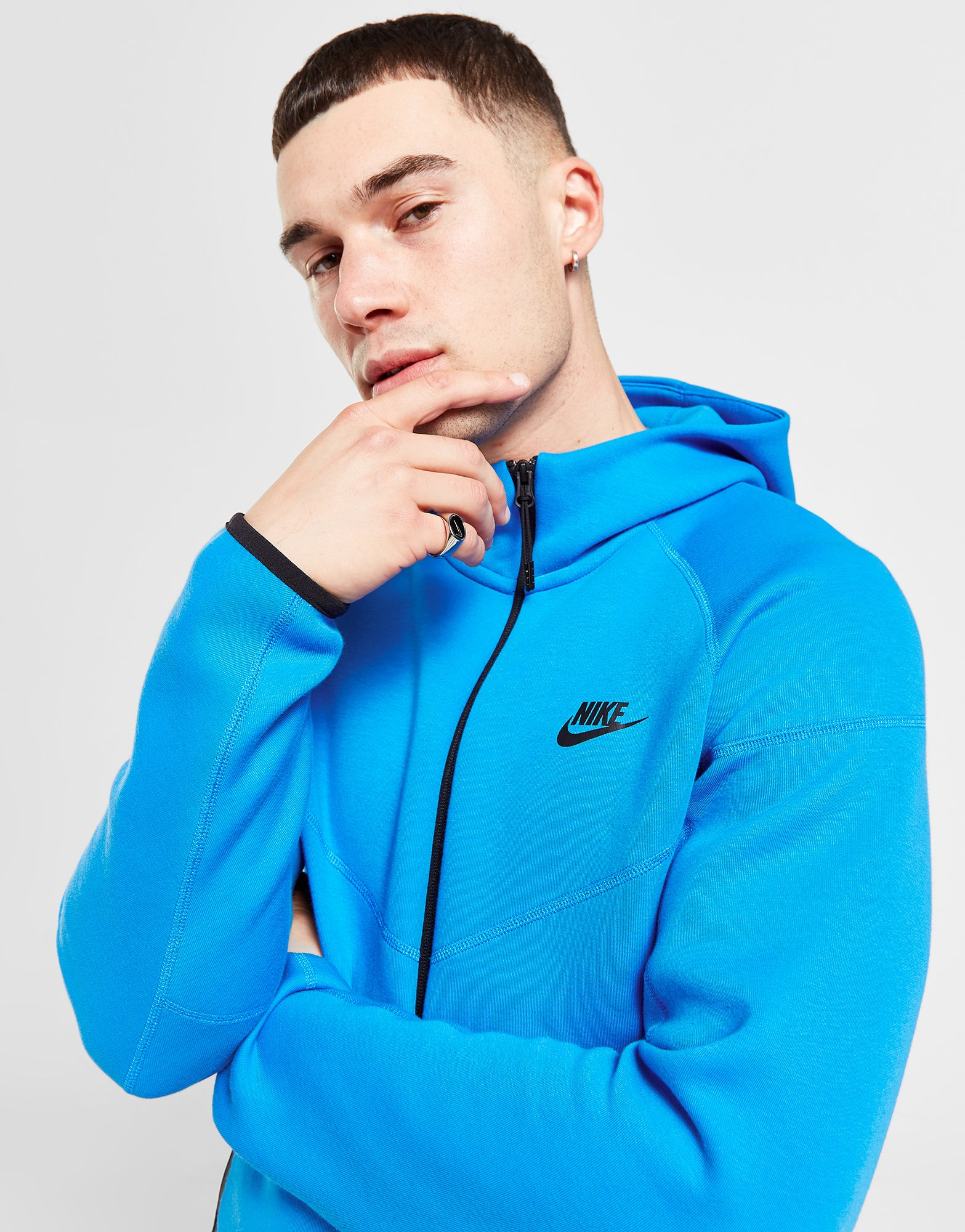 Nike Sweat à Capuche Zippé Nike Fleech Tech Homme