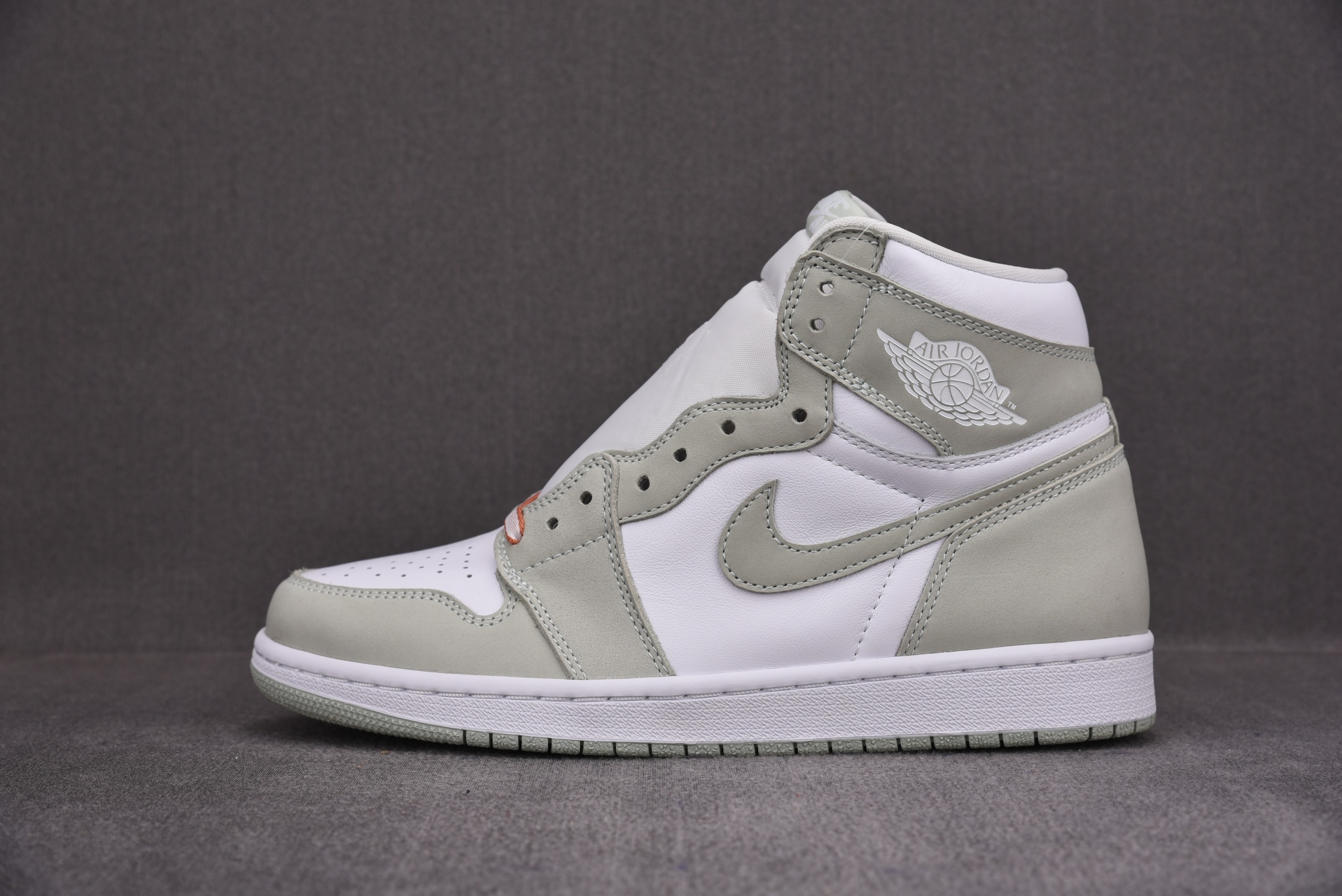 Jordan 1 High OG Seafoam (Women Size!!)