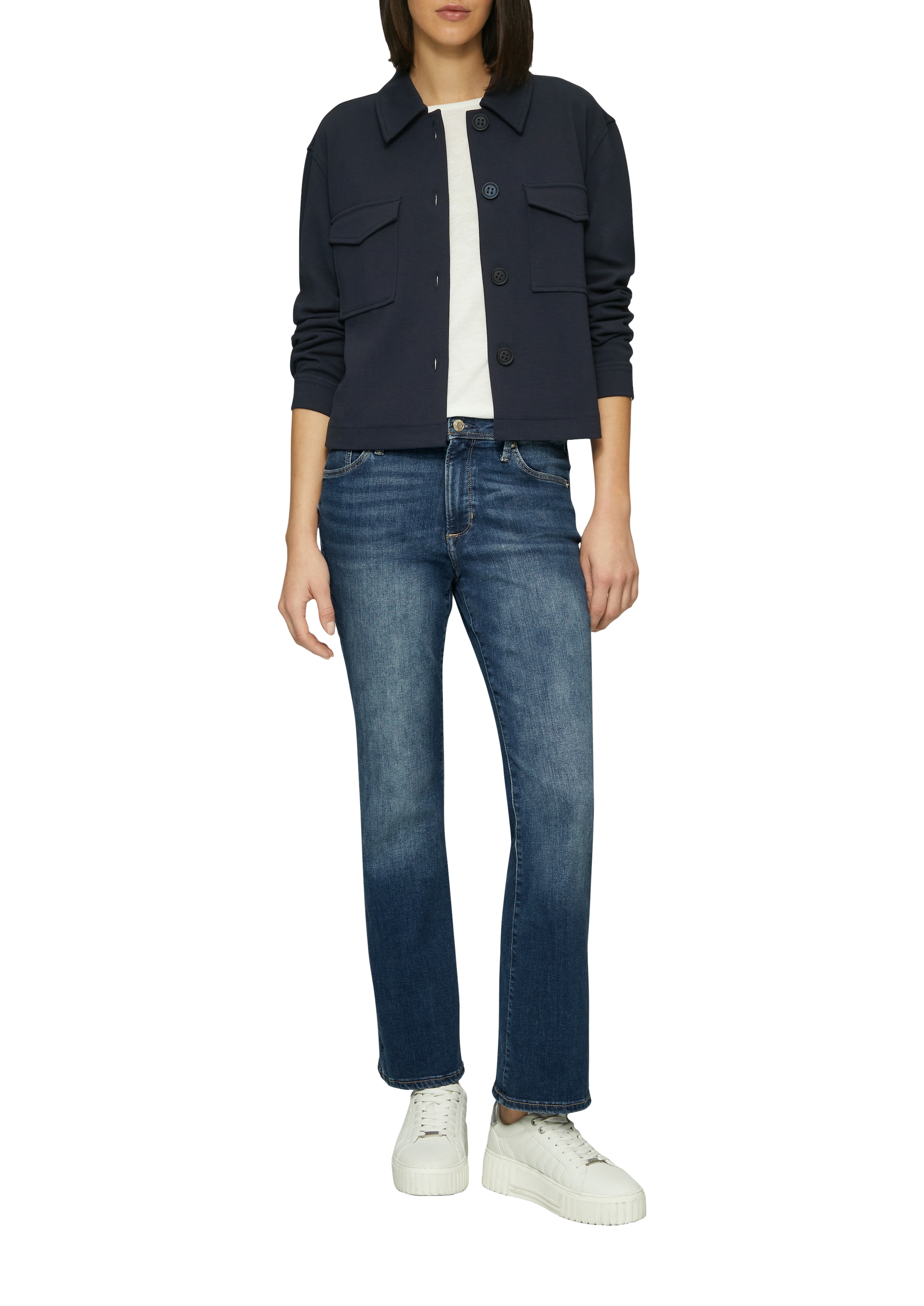 s.Oliver Bootcut-Jeans »BEVERLY« in Stretch-Qualität, mit Nieten an den Taschen