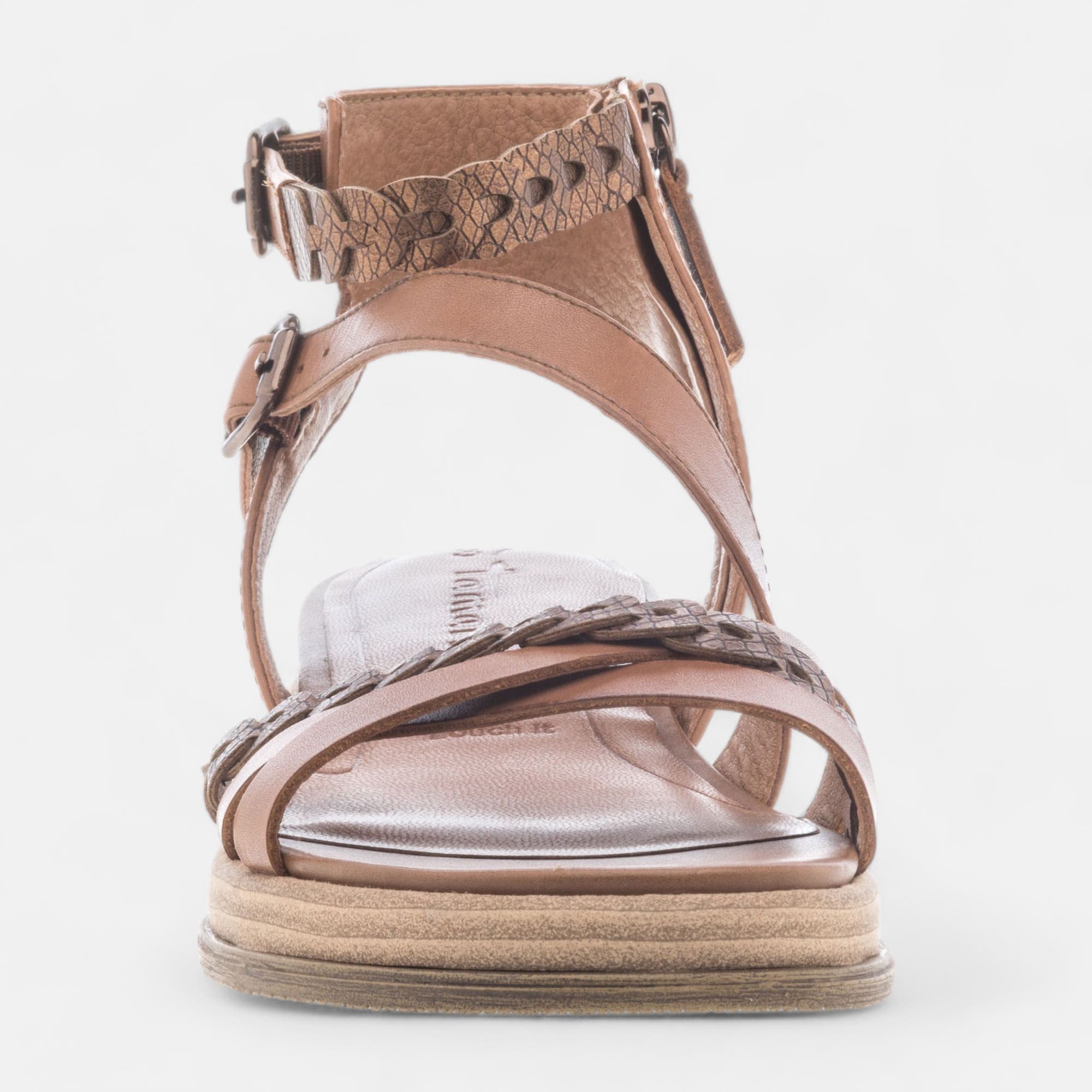 Sandales Femme en cuir cognac