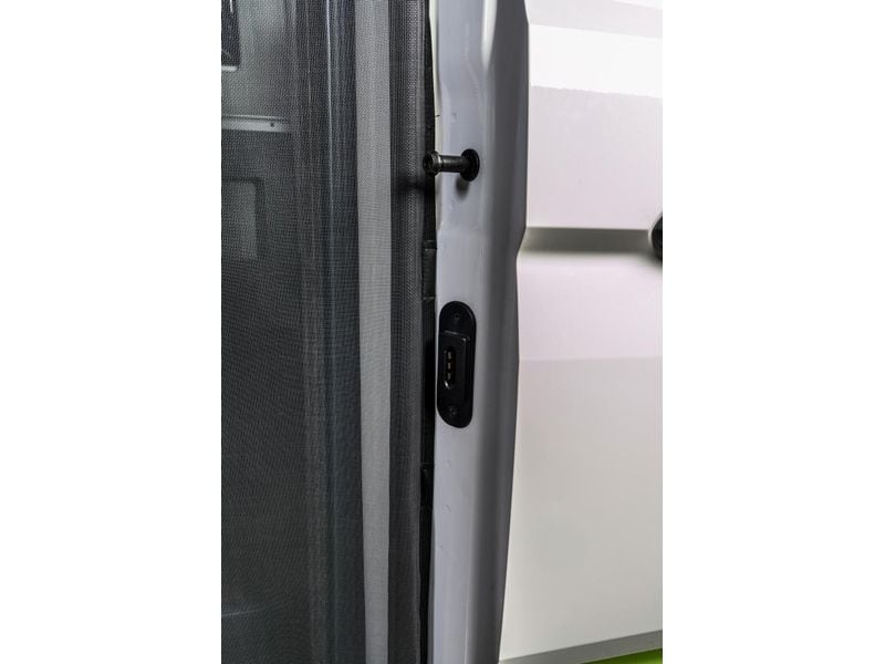 Van Quito Schiebetürenmoskitonetz, Magnet RV, fine-mesh VW Schiebetürenmoskitonetz Magnetreissverschluss, VW Crafter / Grand California, Beifahrerseite (rechts), Maschenweite Fine Mesh