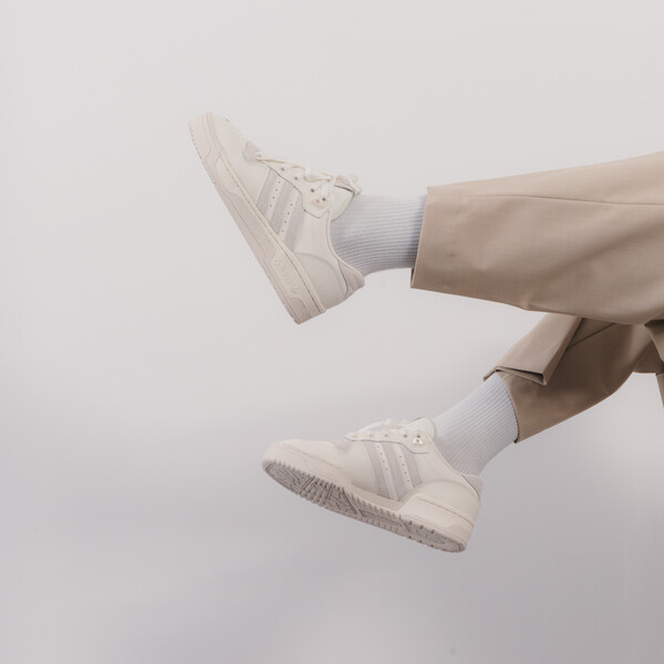 ADIDAS ORIGINALS RIVALRY LOW