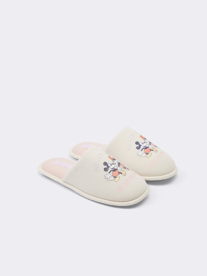 Chinelo Mickey© e Minnie ©DS - Rosa