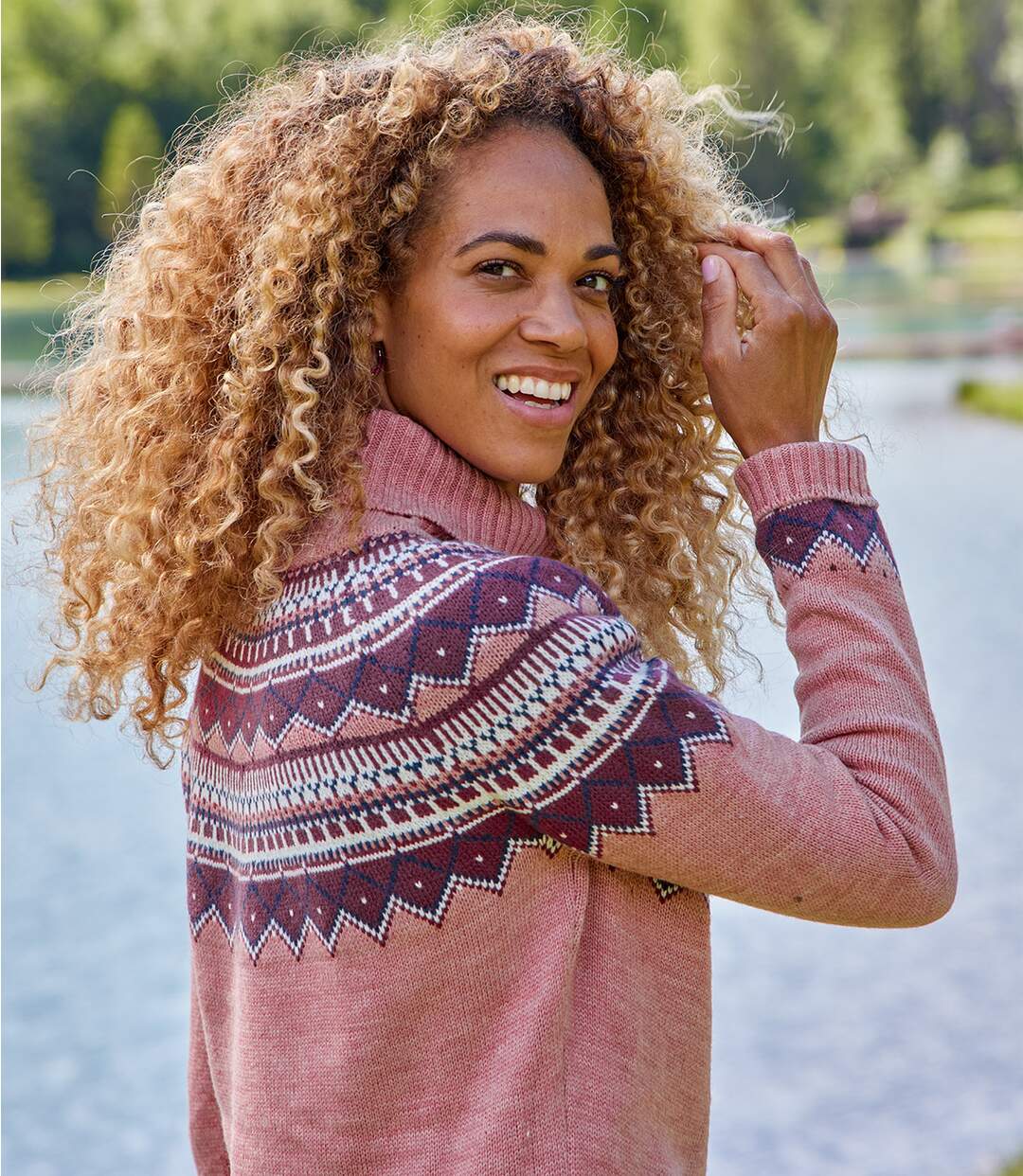 Pull Tricot à Col Roulé Motifs Jacquard