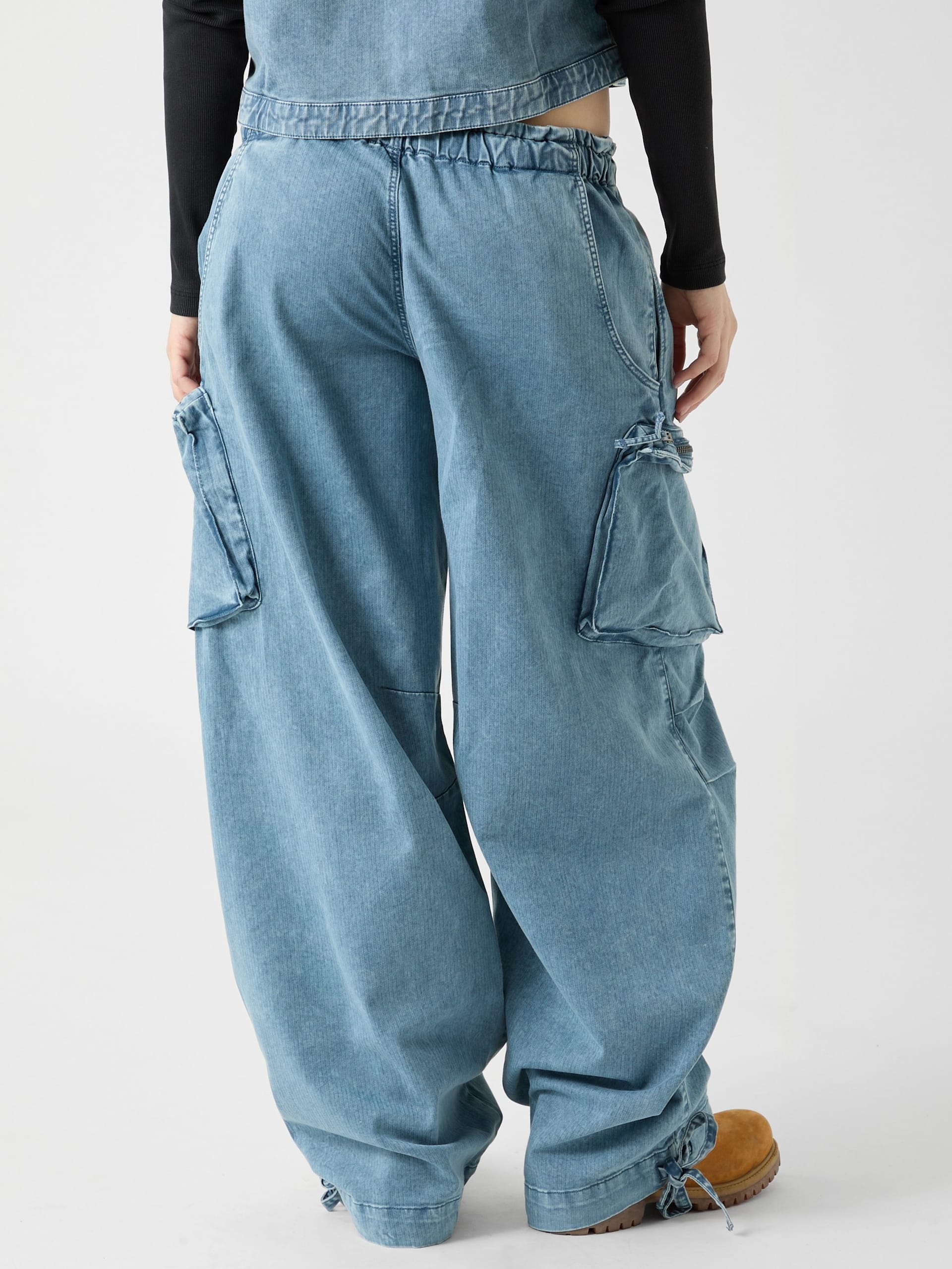 Calça jeans GUESS Originals Baggy Parachute