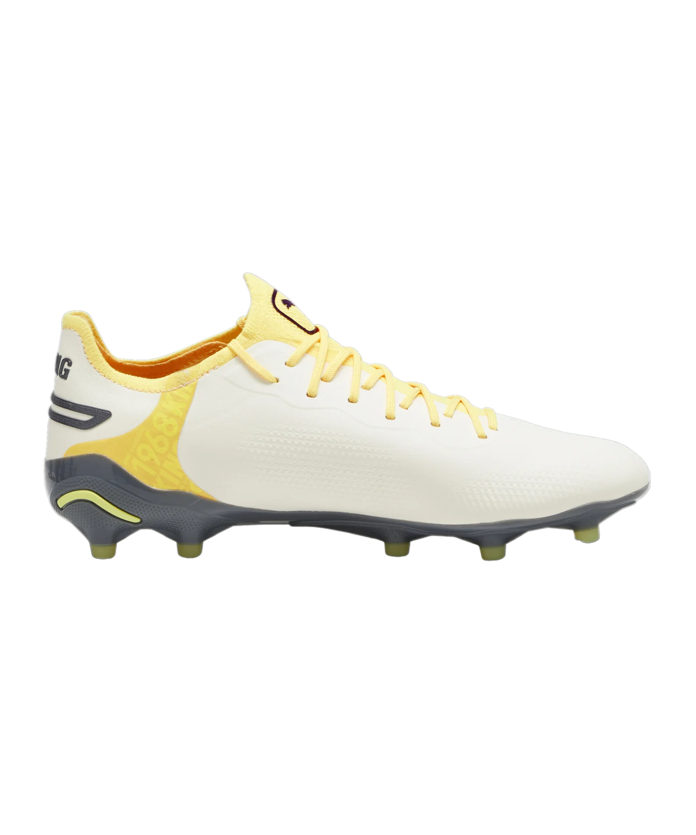 PUMA KING Ultimate FG/AG Voltage Weiss Grau F05