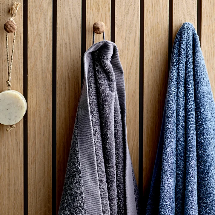 Södahl - Comfort Badehandtuch, 70 x 140 cm, navy