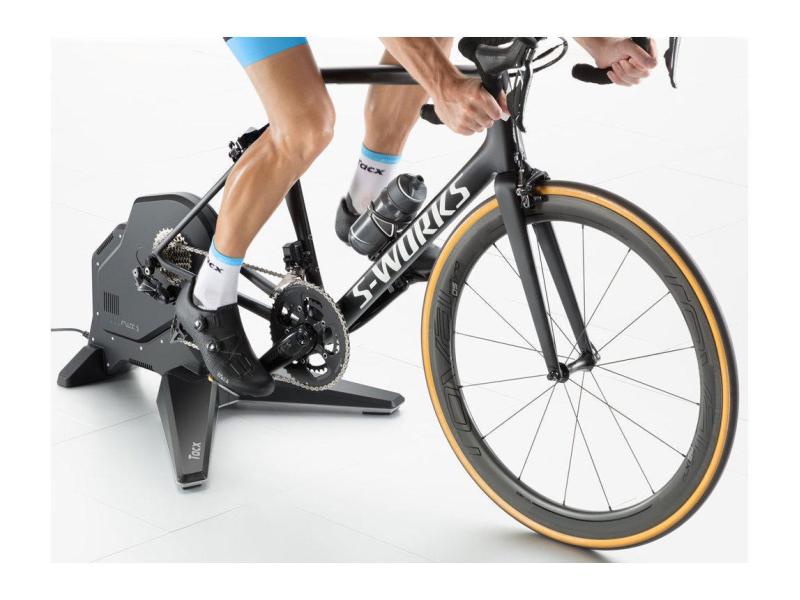 Tacx Rollentrainer Flux S Smart Elektrisch 1500 W Rollentrainer FLUX S Smart