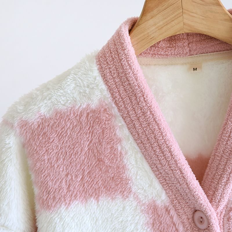 molpes - V-hals geruite koraalfleece midi pyjamajurk met knoopjes