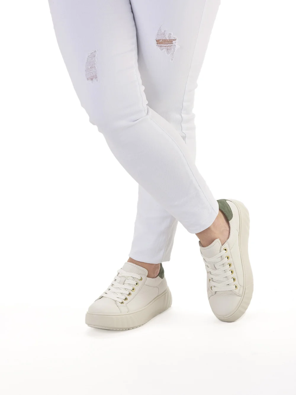 Sneaker Monaco cream